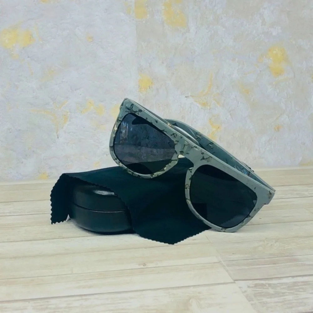 Komono sunglasses style